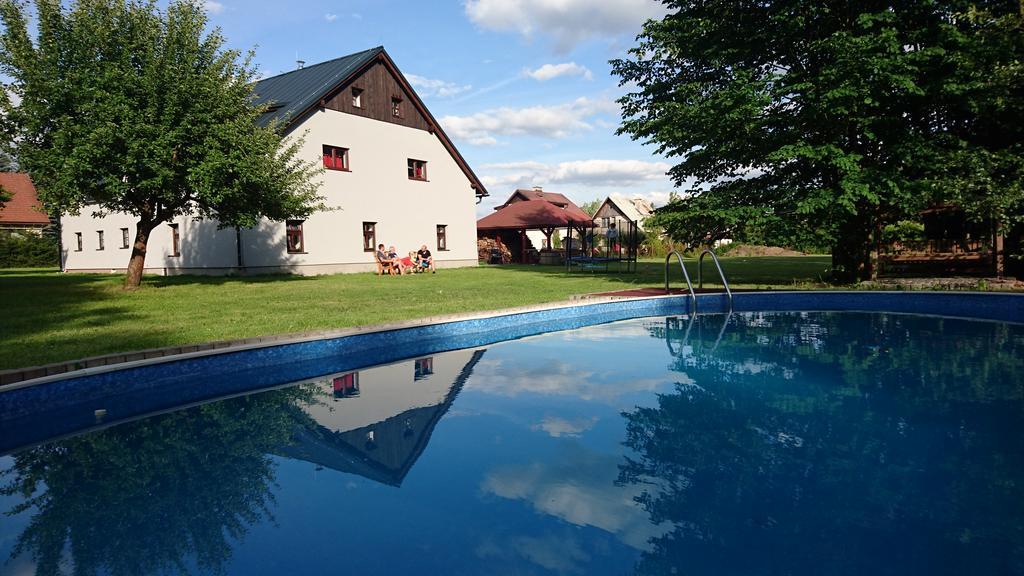 Penzion Krkonoše Mladé Buky Exterior foto